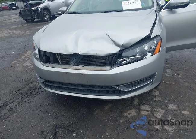 1VWBN7A32CC045257: 42517926