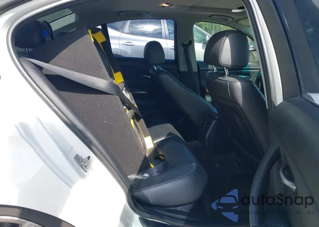 WBAPK5C54BA657147: 42517998