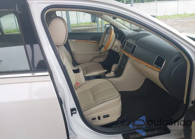 3LNHL2GC1CR818892: 42518005