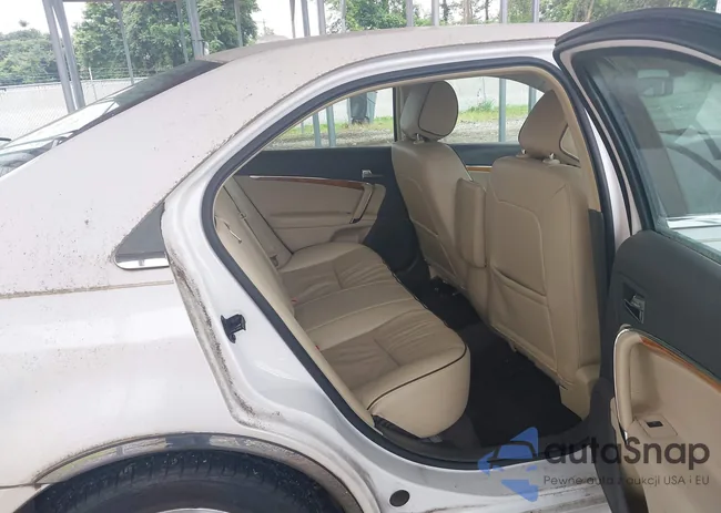 3LNHL2GC1CR818892: 42518005