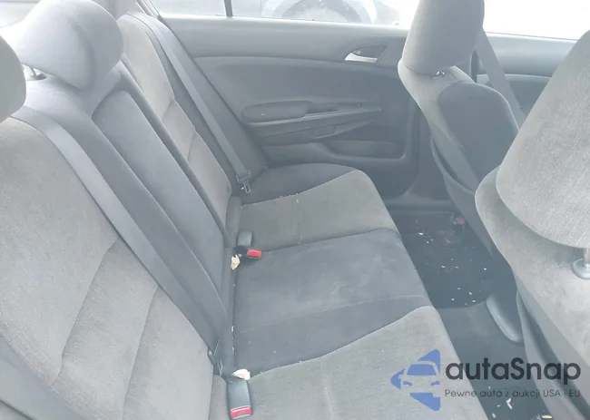 1HGCP26409A084621: 42518073