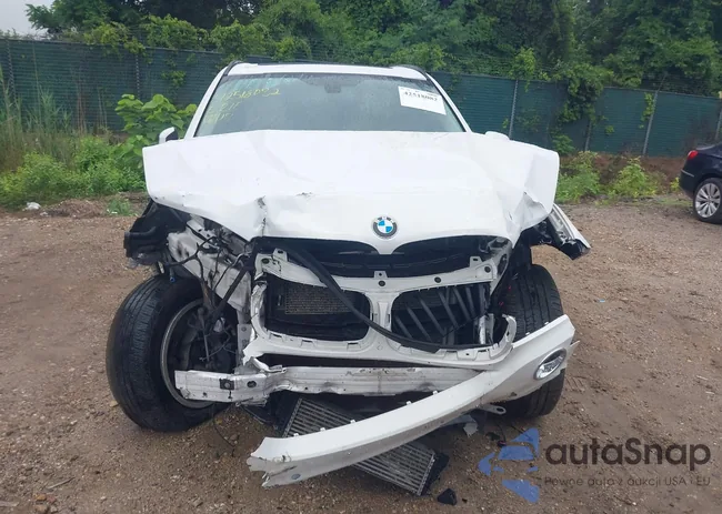 5UXKR0C51F0K61893: 42518082