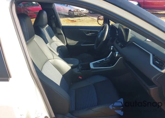 2T3E6RFV1PW038080: 42518107