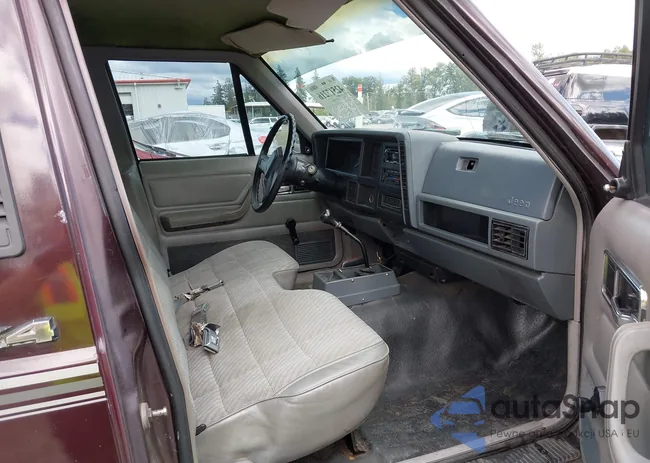 1J7FJ26L2KL417137: 42517216