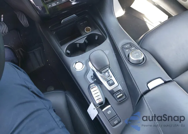 3PCAJ5BA7MF111494: 42517313