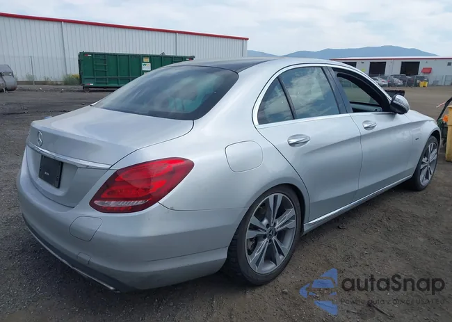 55SWF4HB2JU238570: 42517449