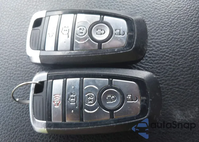 1FMJK2AT0MEA17484: 42517526