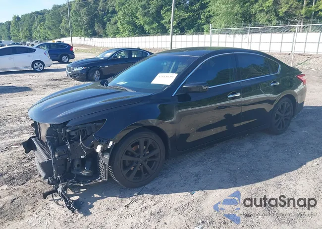 1N4AL3AP1GC174621: 42518639