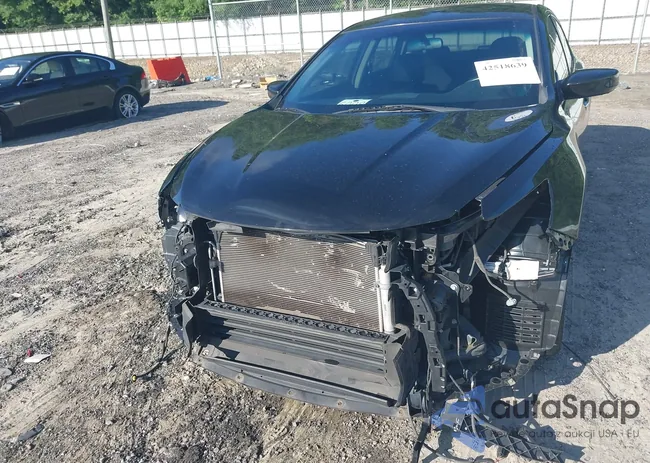 1N4AL3AP1GC174621: 42518639