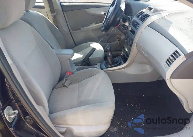 2T1BU4EEXDC952511: 42518753