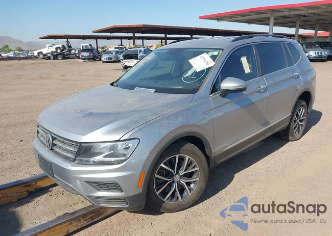 3VV3B7AX2LM106819: 42518764