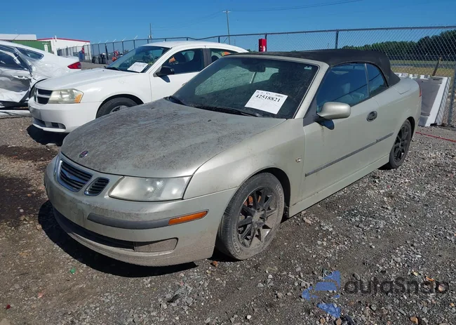 YS3FD79Y456002122: 42518821