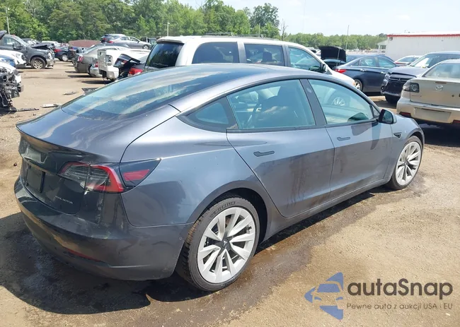 5YJ3E1EB9NF290150: 42518904