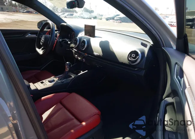 WAUE1GFF6LA070766: 42519026