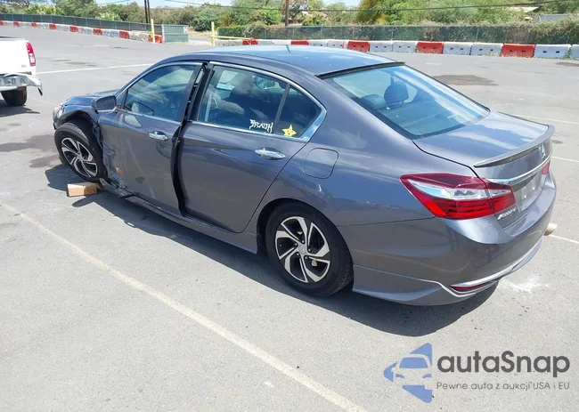 1HGCR2F33HA271805: 42518300