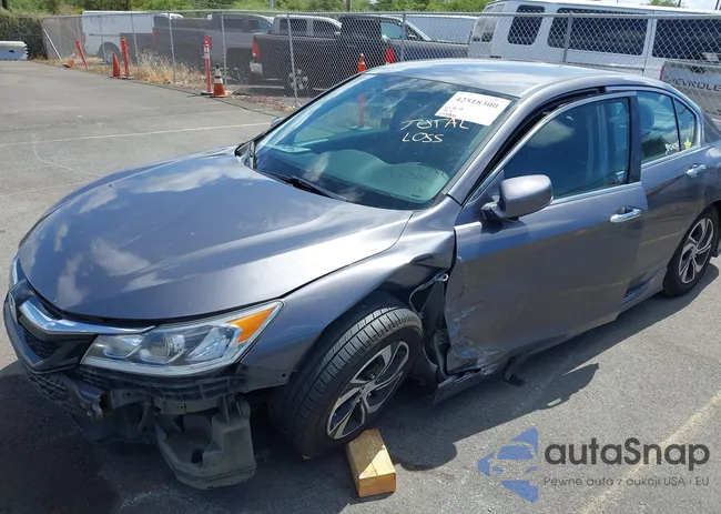 1HGCR2F33HA271805: 42518300