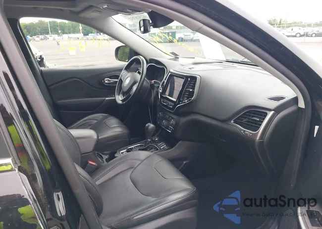 1C4PJMDX8MD148910: 42518352