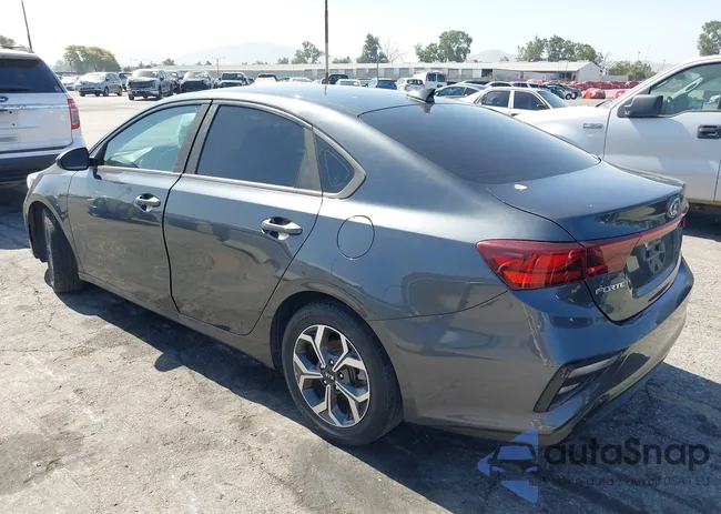 3KPF24AD7KE090139: 42518490