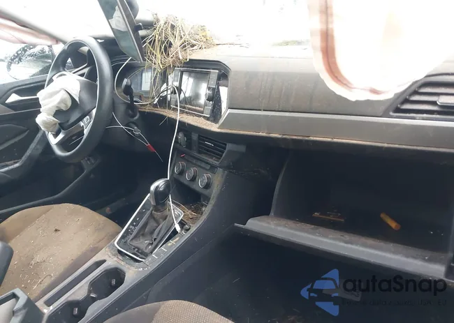 3VWC57BU3MM011954: 42518577