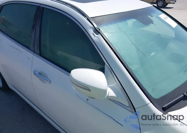 KMHGH4JF1BU035607: 42519619