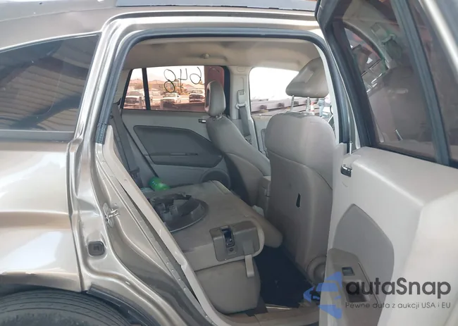 1B3HB28B68D627113: 42519749