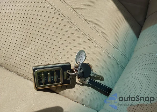 1G6DF577X80208661: 42520115