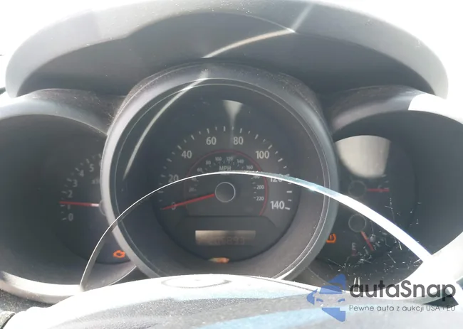 KNDJT2A21A7028633: 42520123