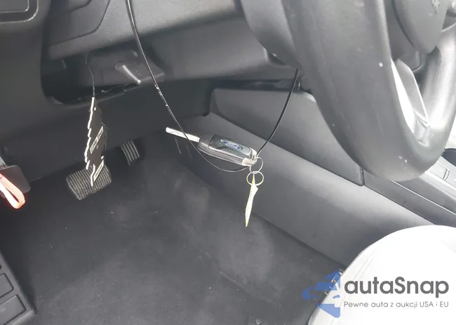 1FMCU0F67LUA48486: 42520140