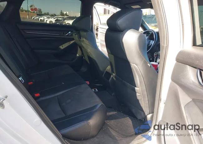 1HGCV1F3XJA225237: 42520179