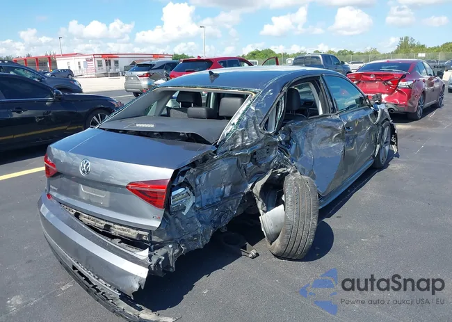 1VWAA7A38JC021730: 42519204