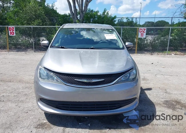 2C4RC1DG7HR516711: 42519313