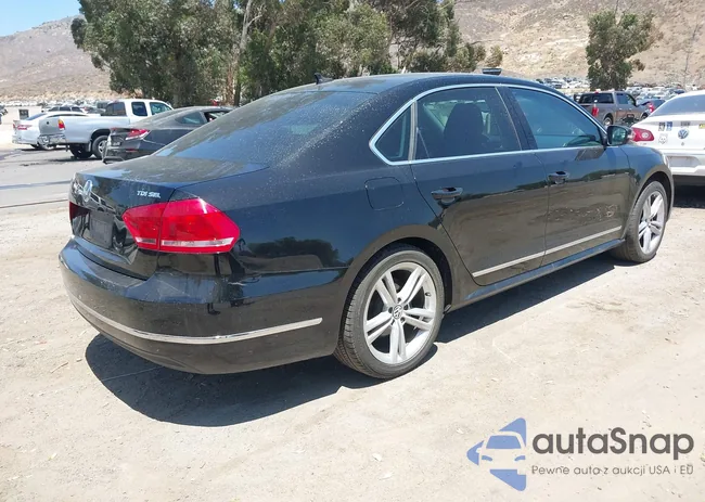 1VWCN7A33EC085922: 42519353