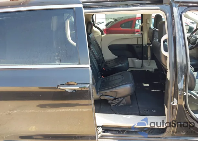 2C4RC1BG8HR613239: 42519358