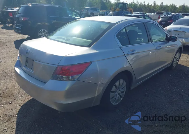 1HGCP26399A185180: 42519459