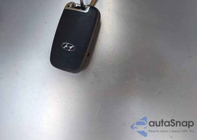 KMHGC4DD4DU233951: 42520653