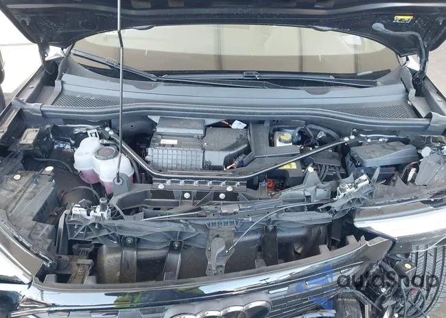 WA1LUBFZXRP049711: 42520692