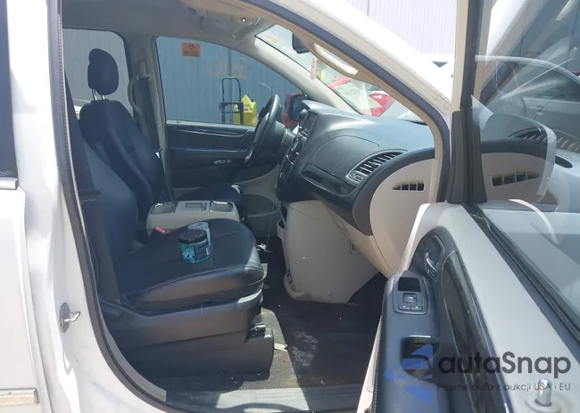 2C4RC1BG9ER218398: 42521184