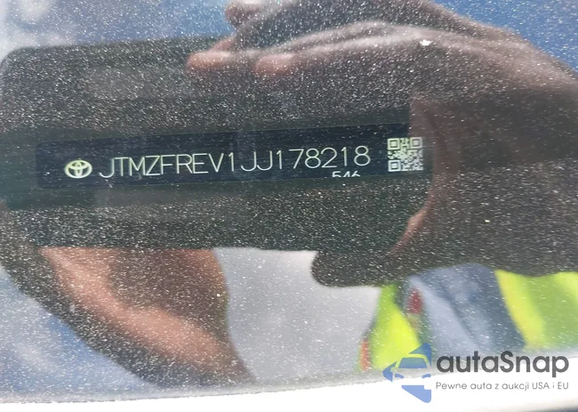 JTMZFREV1JJ178218: 42520282