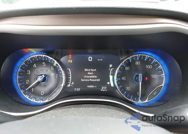 2C4RC1BGXJR338043: 42520309