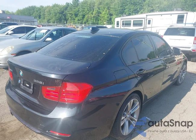 WBA3B3C53DF538577: 42521695