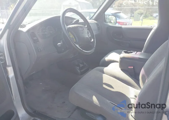 1FTYR14U52TA41883: 42521723