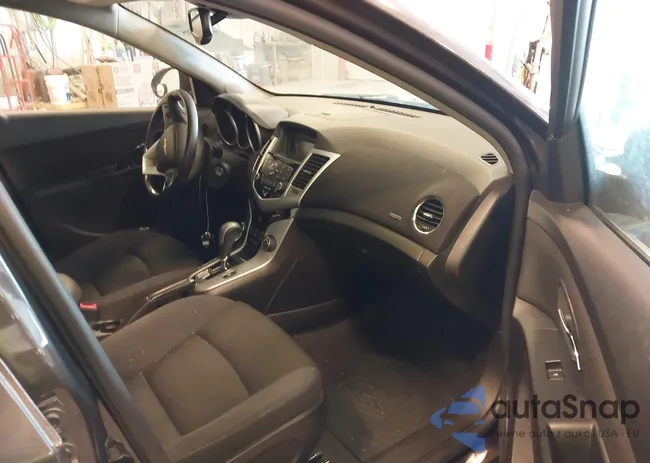 1G1PC5SB4E7173853: 42521805