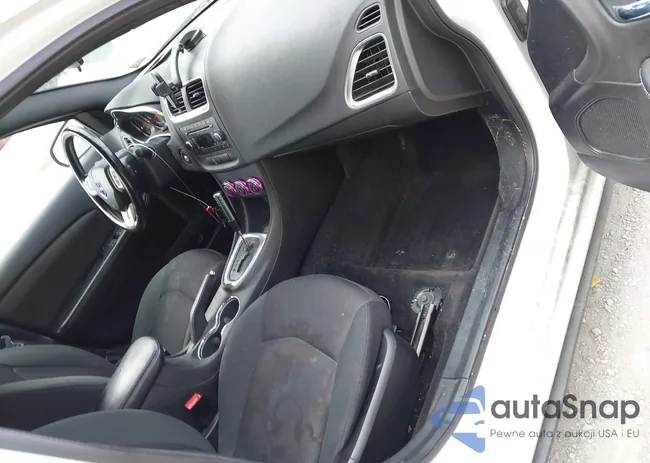 1C3CDZCB7CN196209: 42521836