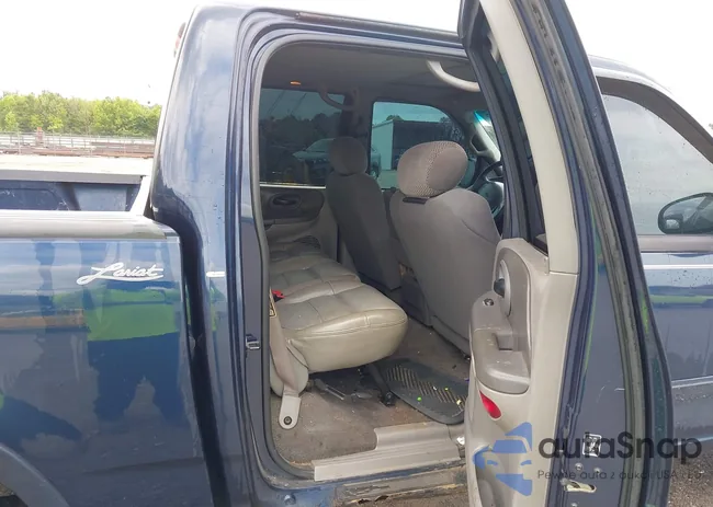 1FTRW08L82KB51549: 42522127