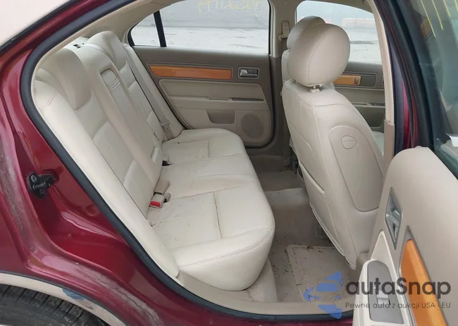 3LNHM28T57R661613: 42521194