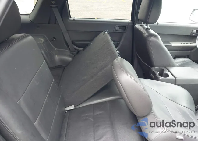 1FMCU9DG7BKC35673: 42521258