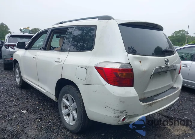 5TDBK3EH5AS011531: 42521352