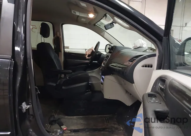 2C4RDGCG2FR540767: 42521449