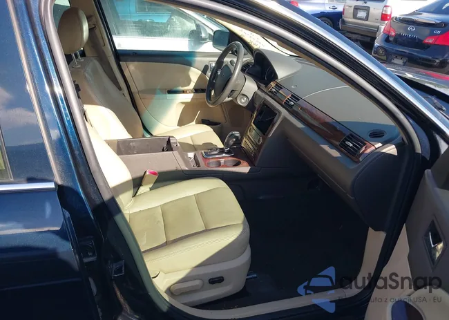 1FAHP24WX8G183442: 42522645