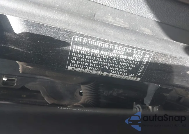 3VWV67AT7CM648410: 42522778